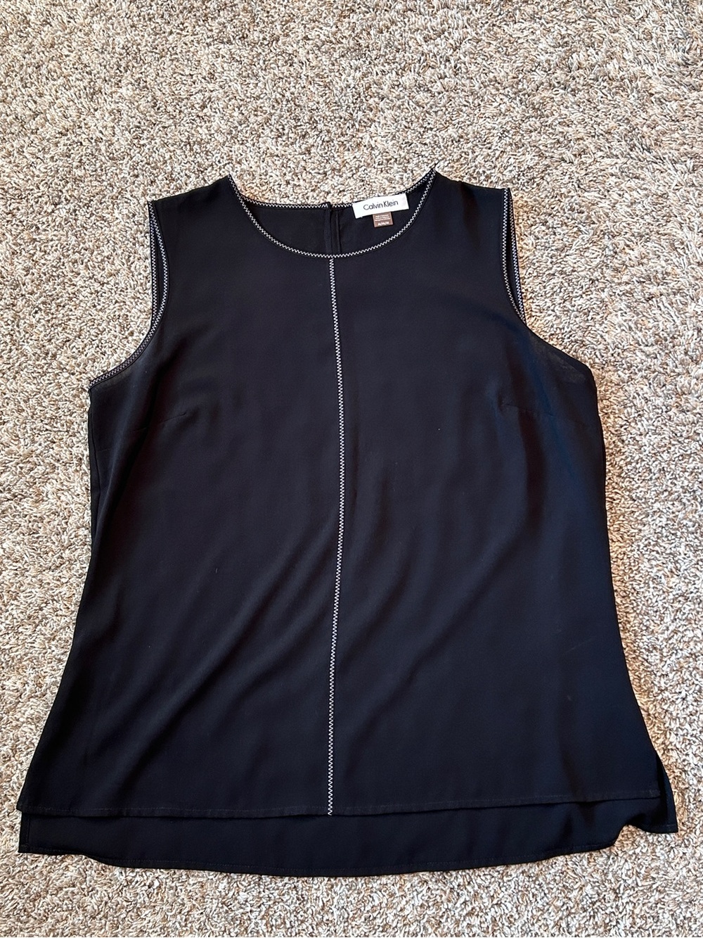 Calvin Klein Sleeveless Blouse with ZigZag Contrast Stitching